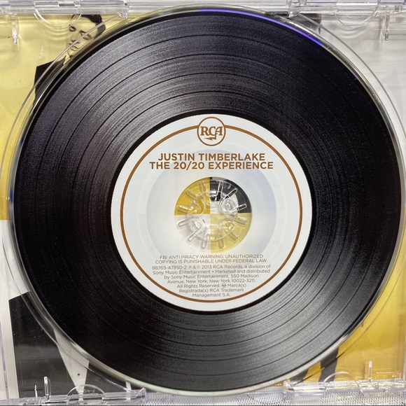 Justin Timberlake - The 20/20 Experience - Picture 5 of 12